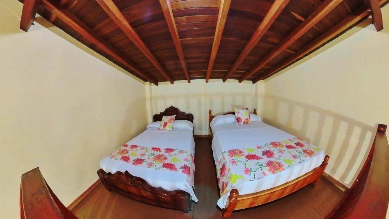 La Casa De Las Flores Hostal Jardín Eksteriør bilde