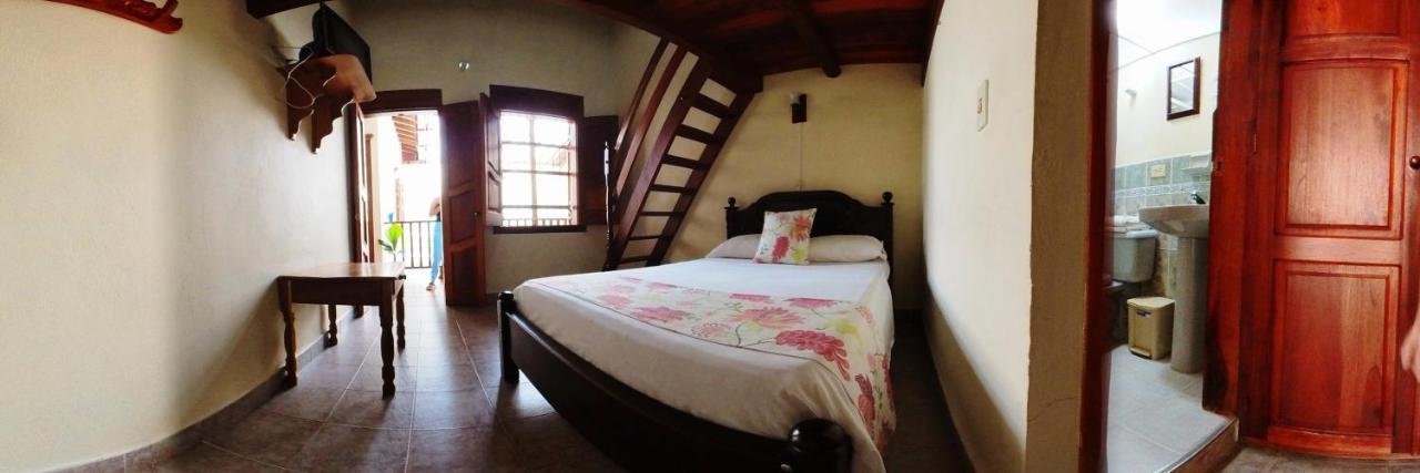 La Casa De Las Flores Hostal Jardín Eksteriør bilde