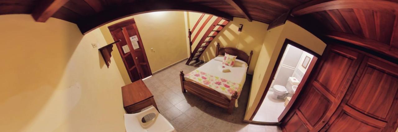 La Casa De Las Flores Hostal Jardín Eksteriør bilde