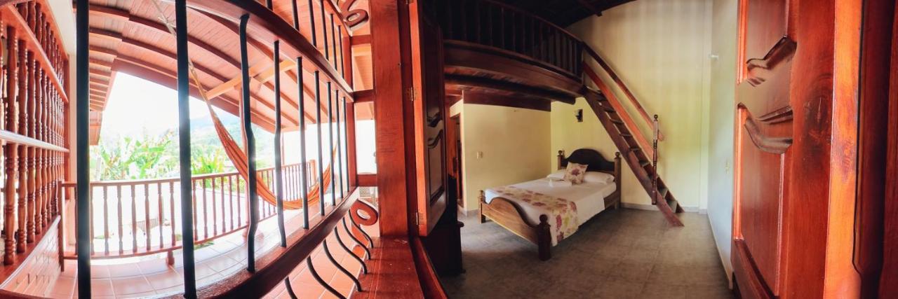 La Casa De Las Flores Hostal Jardín Eksteriør bilde