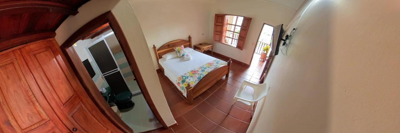 La Casa De Las Flores Hostal Jardín Eksteriør bilde