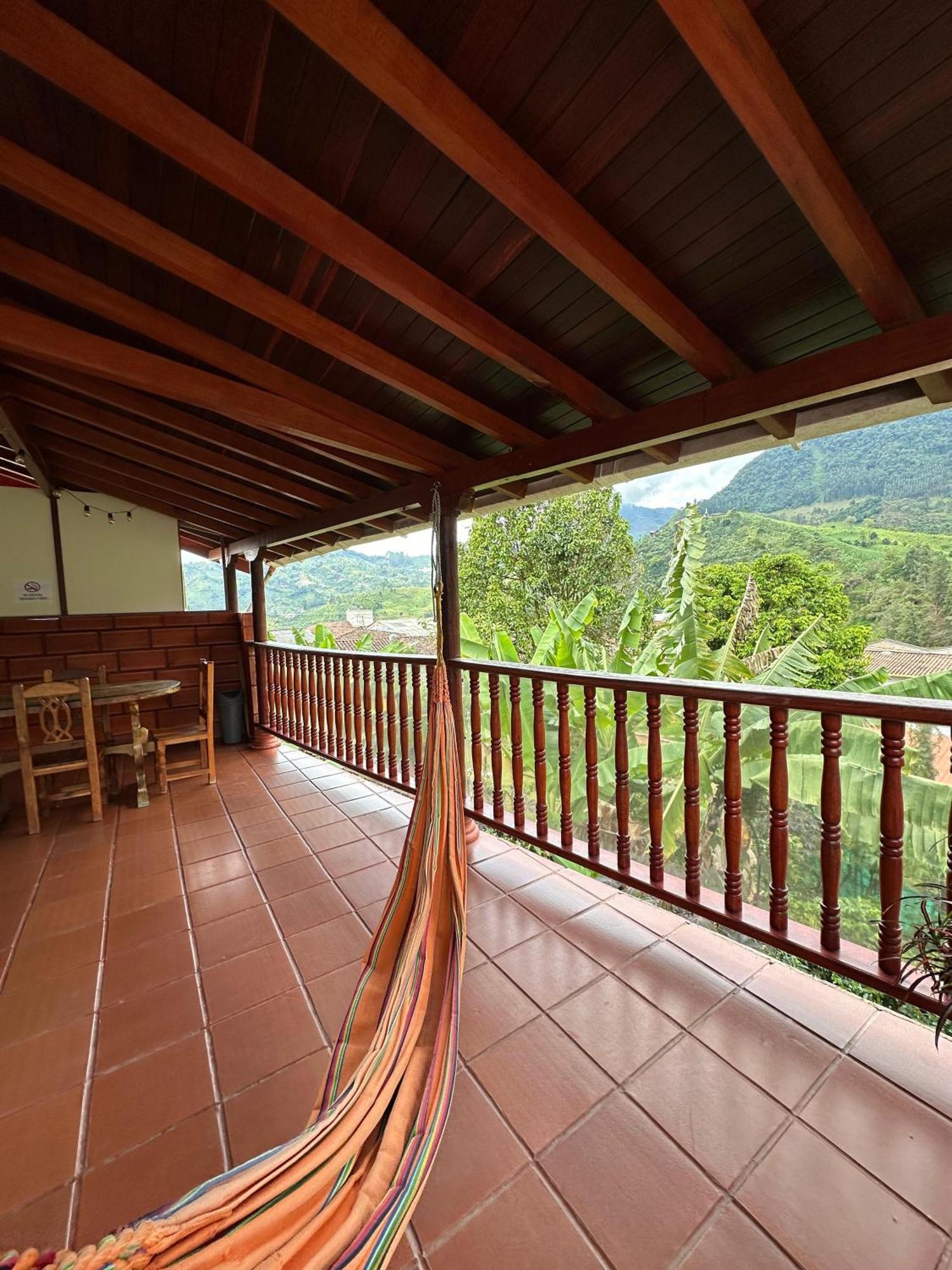 La Casa De Las Flores Hostal Jardín Eksteriør bilde