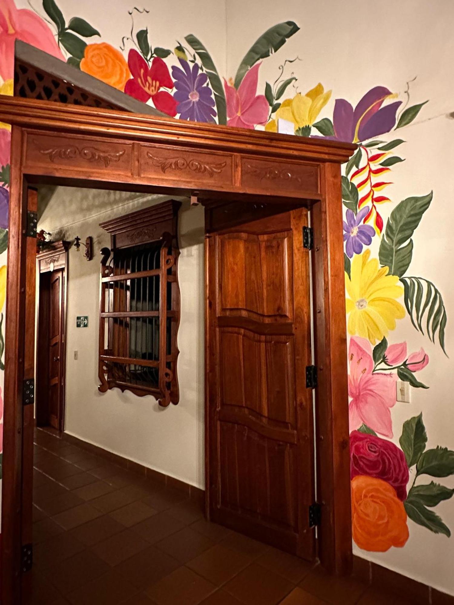 La Casa De Las Flores Hostal Jardín Eksteriør bilde